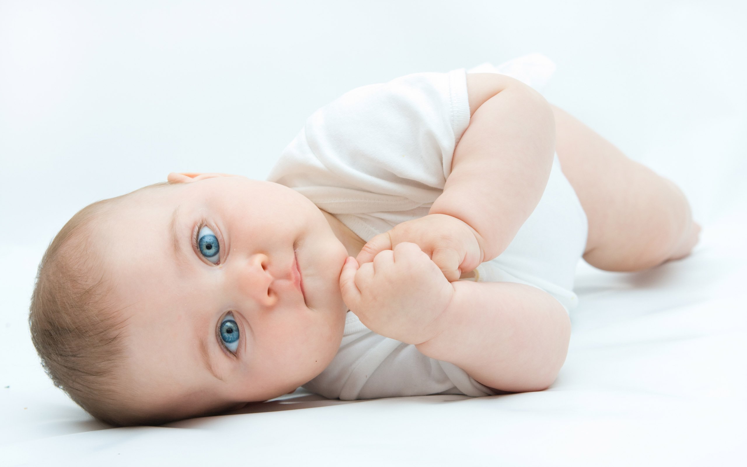 平凉供卵代生预防唇腭裂捐卵女孩孕早期是关键